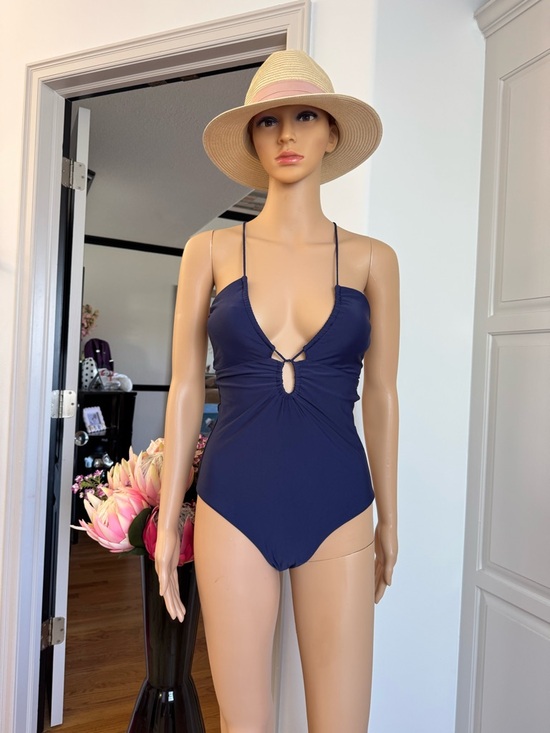 PQ Swim Other - PQ Swim Navy Blue One-Piece Swimsuit with Keyhole Front